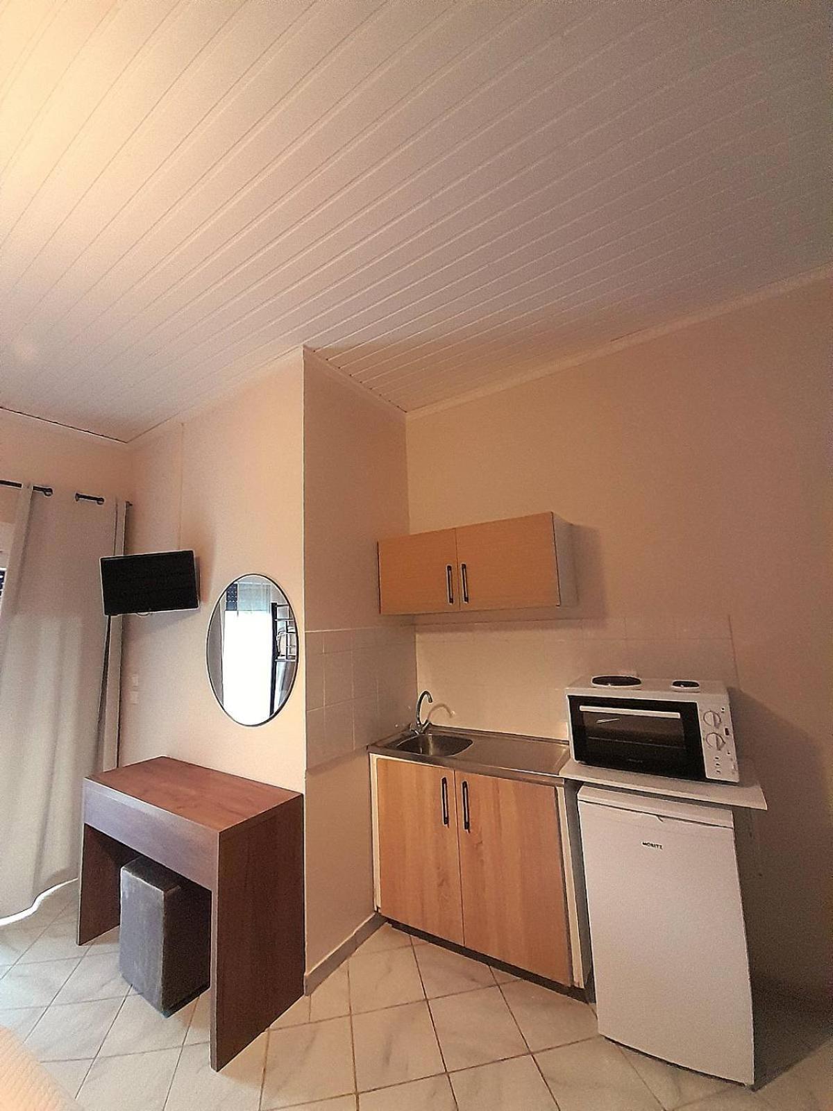 Aggeliki Apartments Nikiana Quarto foto